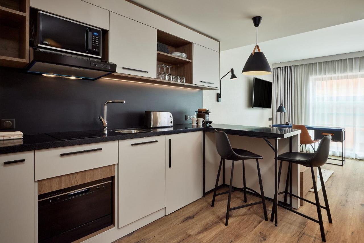 By Marriott Aparthotel 4*