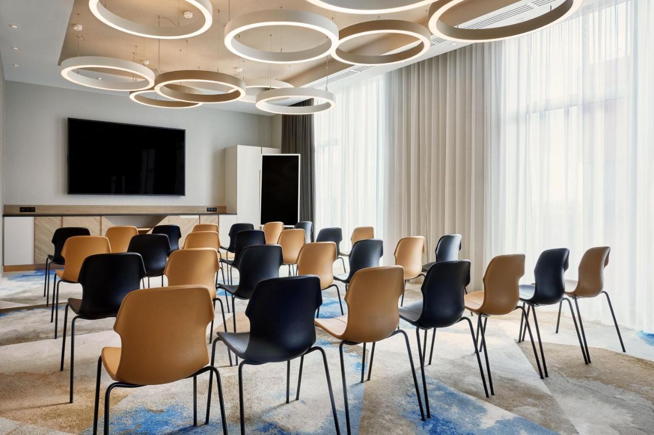 By Marriott Aparthotel